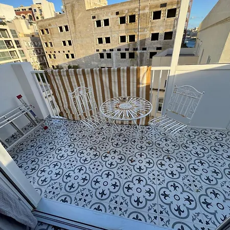 Mh By Malta Holidays Affittacamere