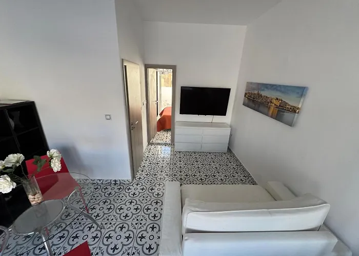 Mh By Malta Holidays Sliema